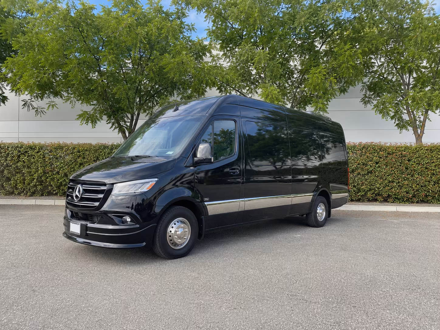 find the perfect transportation for your next wedding 1